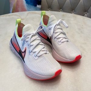 Like New Nike Women’s React Infinity Size 8